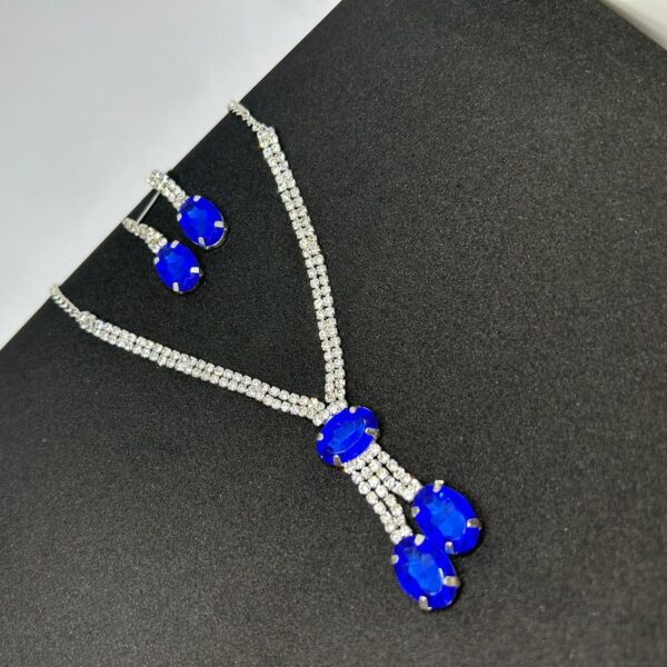 Radiant Elegance Layered Necklace Set
