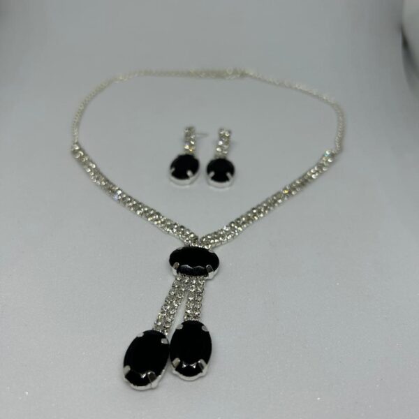 Radiant Elegance Layered Necklace Set